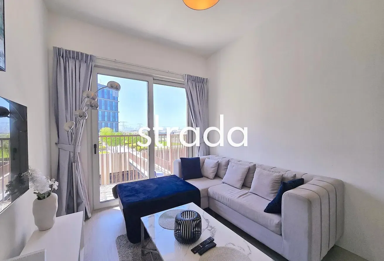 Pool View | Fully Furnished | Flexible Cheques