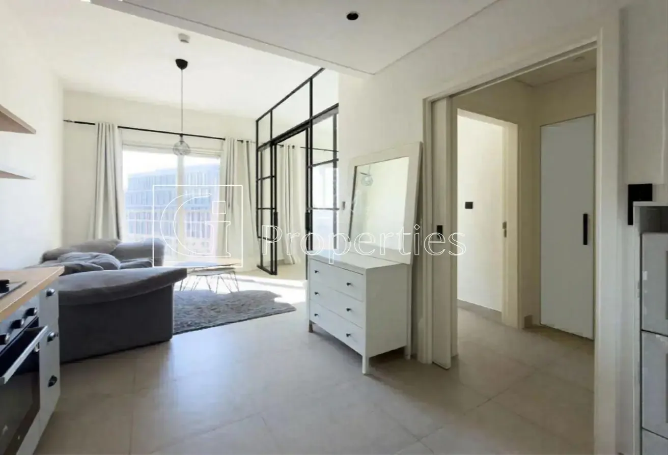 Available now | Negotiable | Pool View
