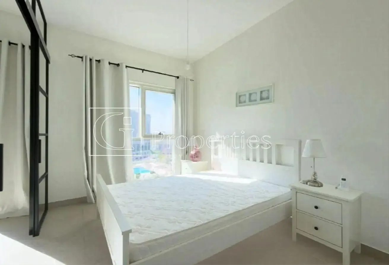 Available now | Negotiable | Pool View