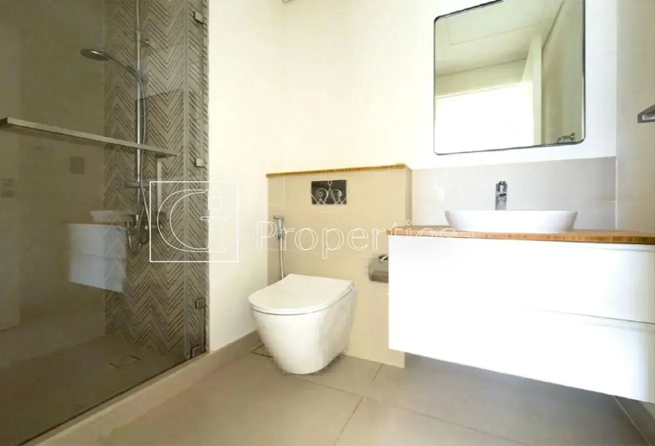 Available now | Negotiable | Pool View