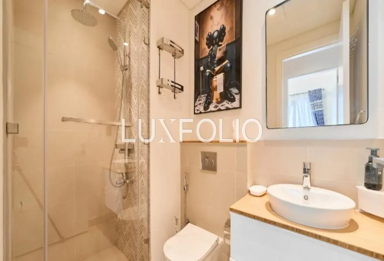 Fully Furnished | Vacant | Pool View