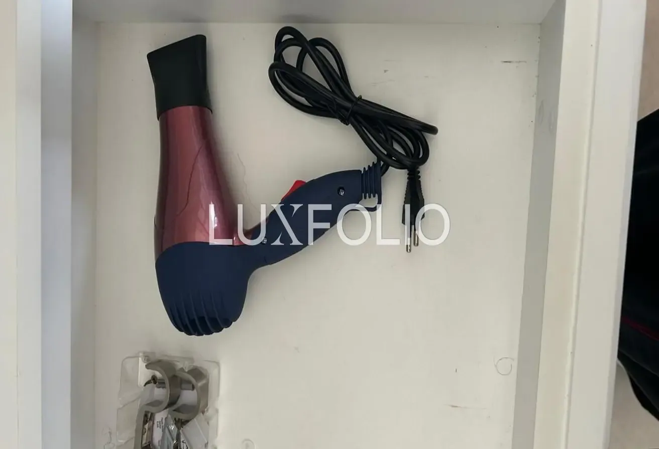Fully Furnished | Vacant | Pool View