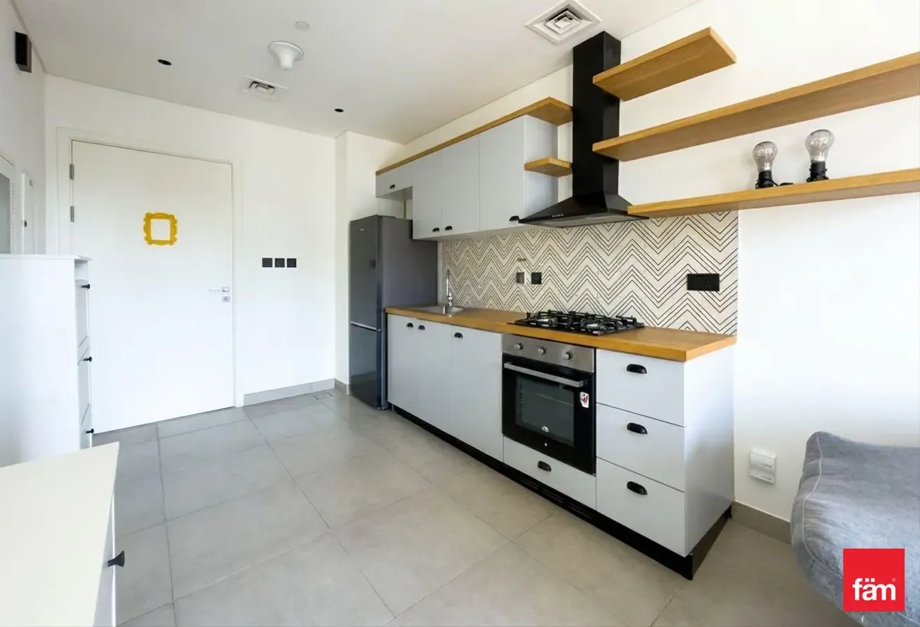 Fully Furnished | Open View | Mid Floor