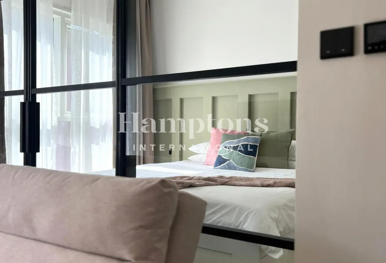 6 Cheques | Fully Furnished | Pool View
