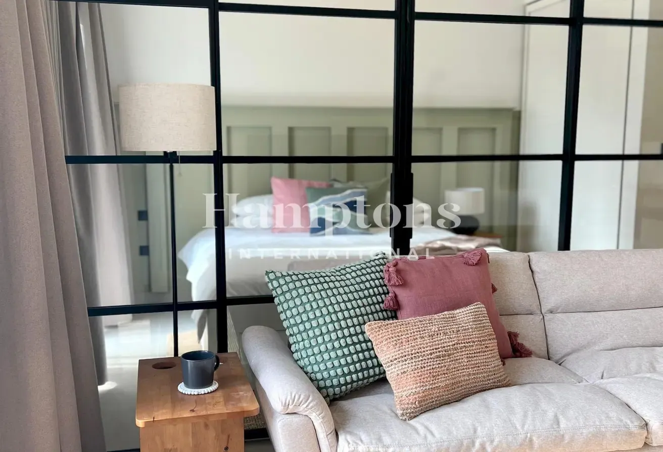 6 Cheques | Fully Furnished | Pool View