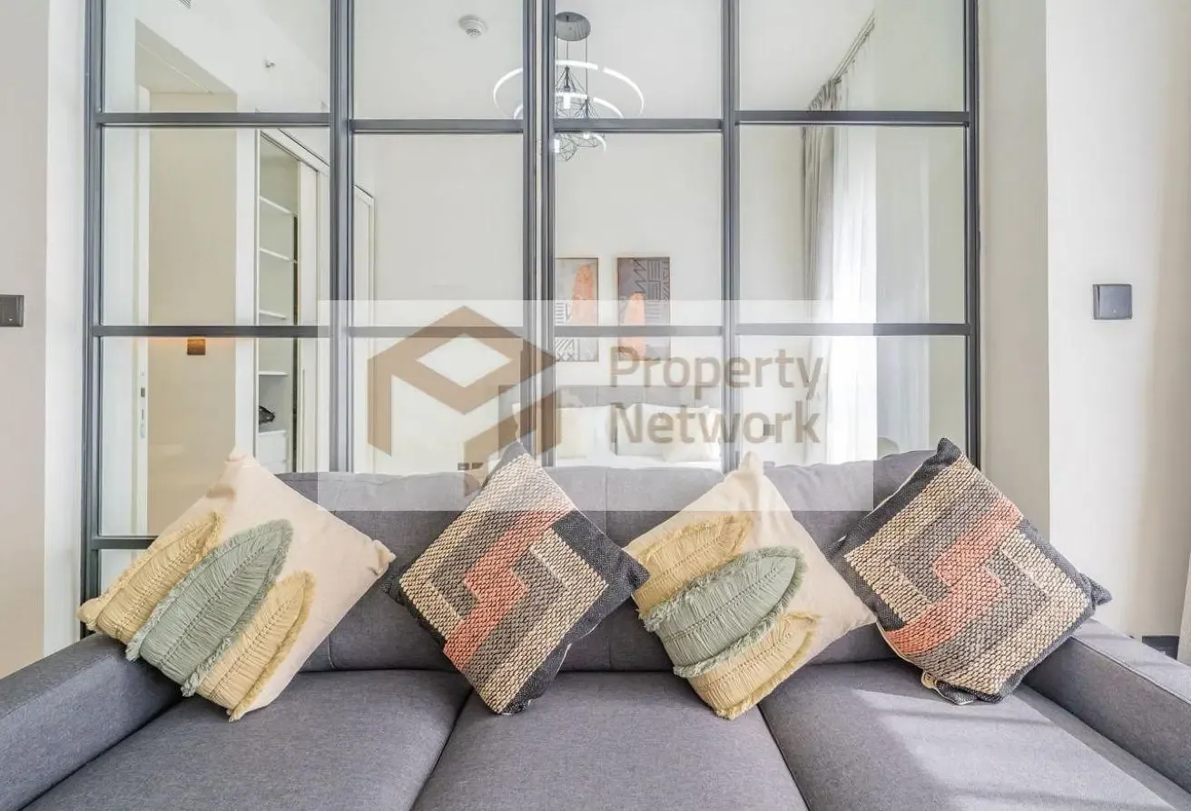 Fully Furnished 1BR | Prime Location | Vacant