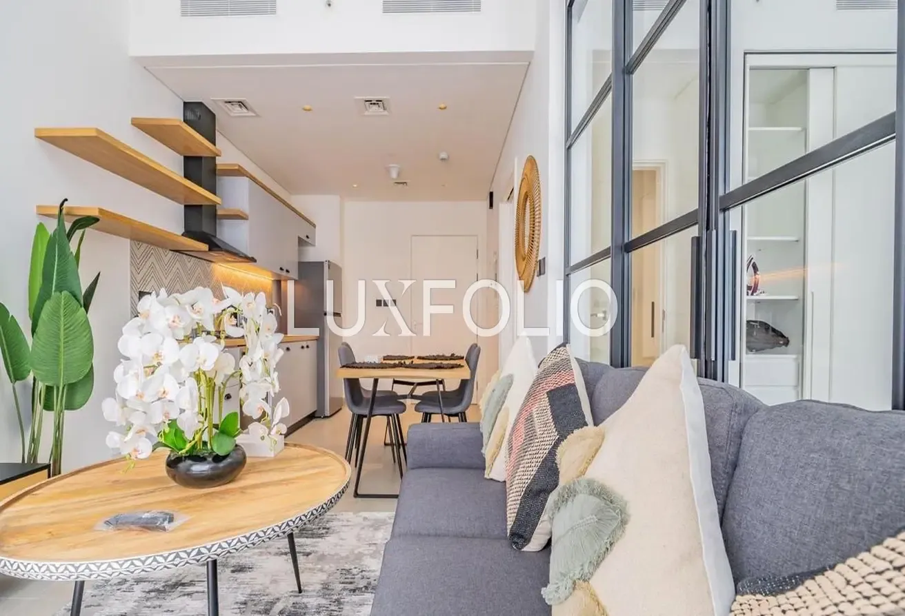 Fully Furnished | Multiple Cheques | Pool View