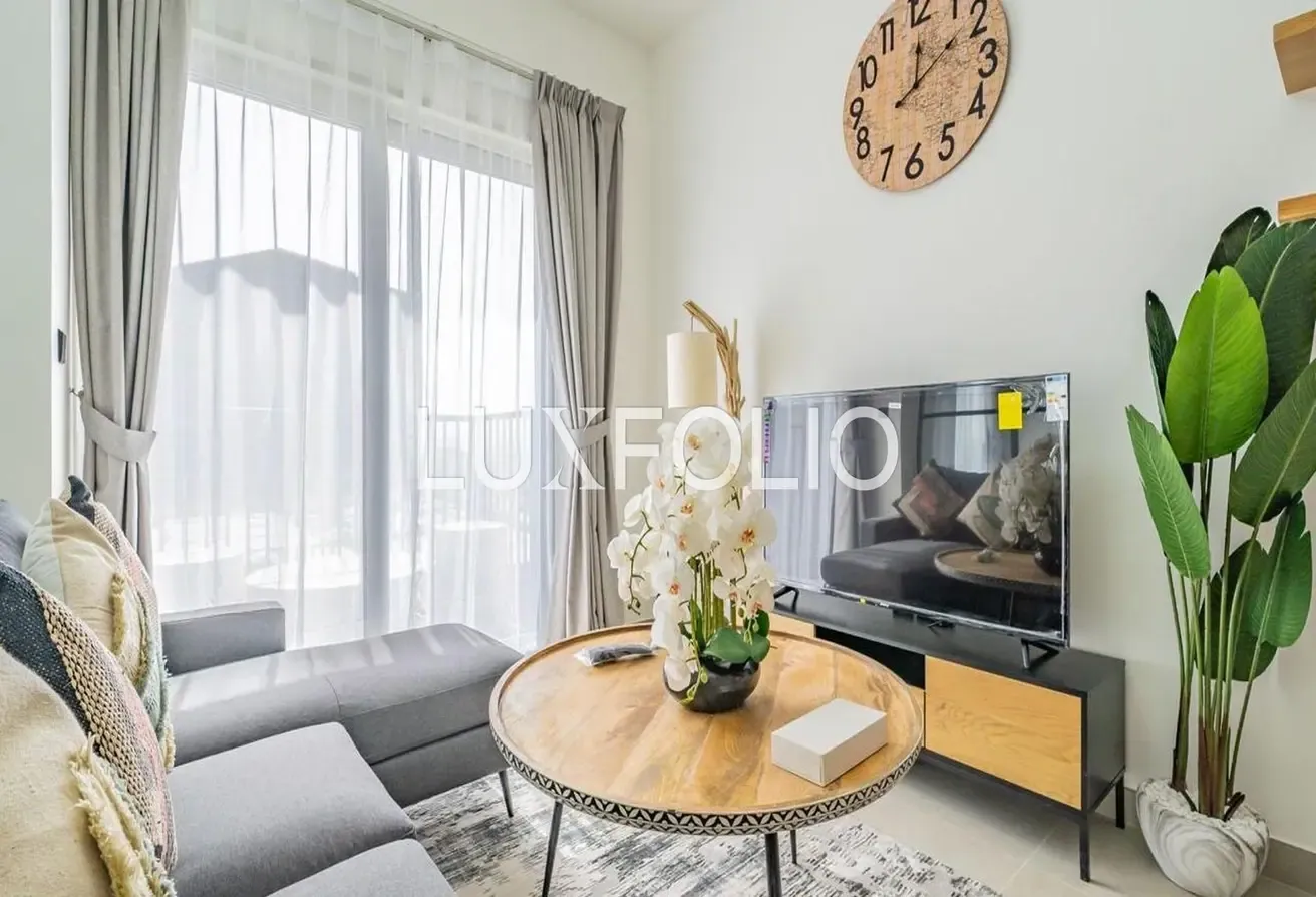 Fully Furnished | Multiple Cheques | Pool View