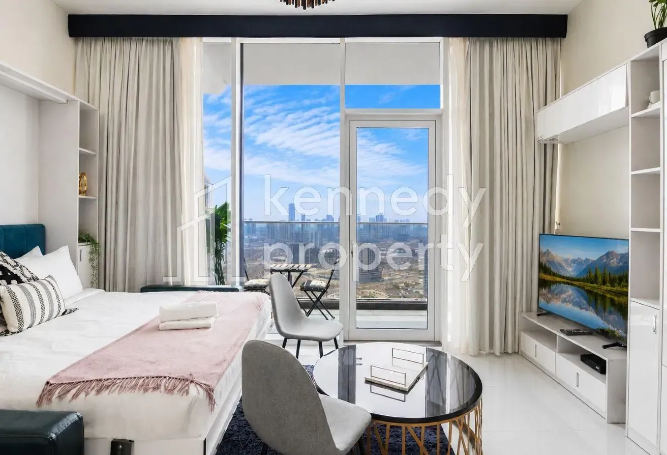 August Offer | High Floor | Easy Road Access