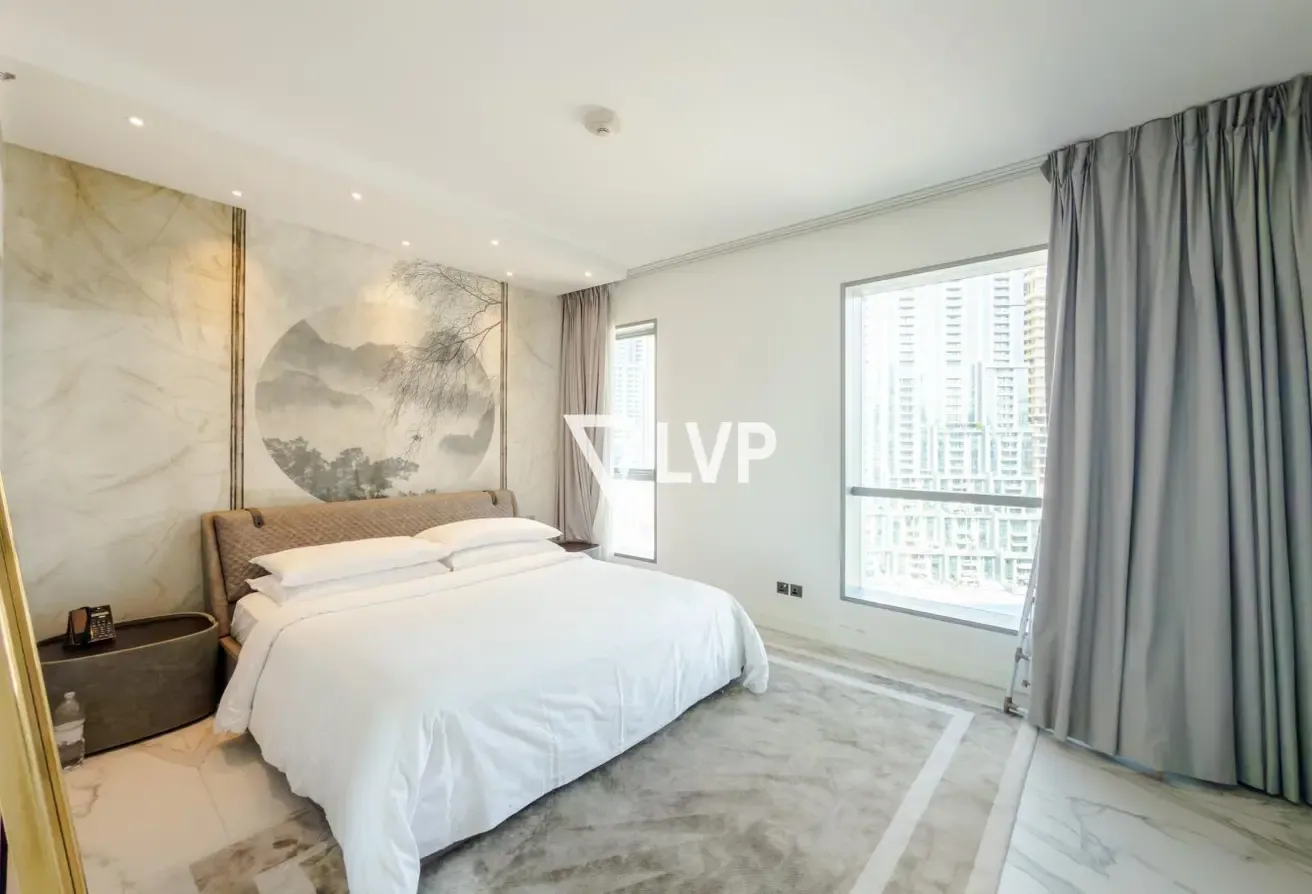 High Floor | Upgraded Unit | Fully Furnished