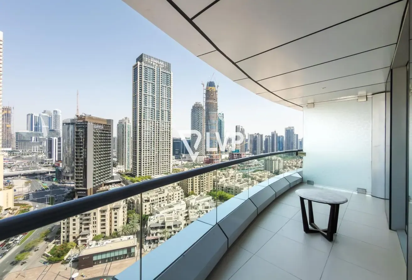 High Floor | Upgraded Unit | Fully Furnished