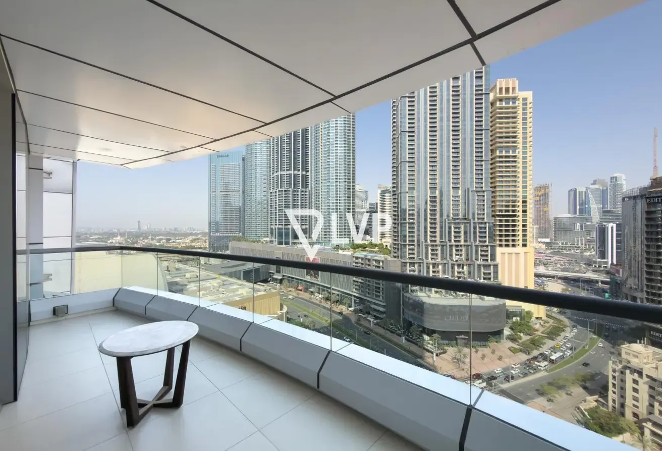 High Floor | Upgraded Unit | Fully Furnished