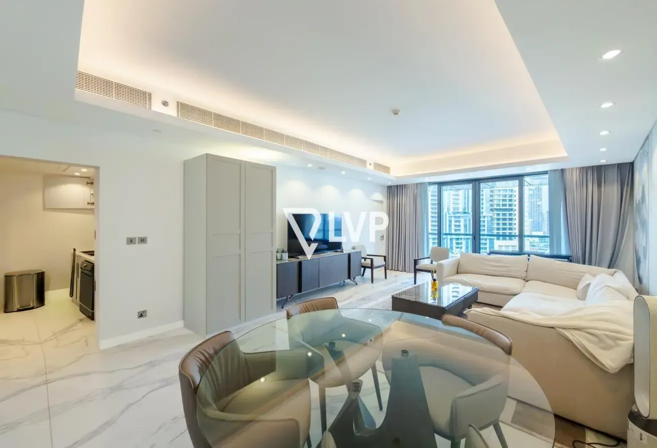 High Floor | Upgraded Unit | Fully Furnished