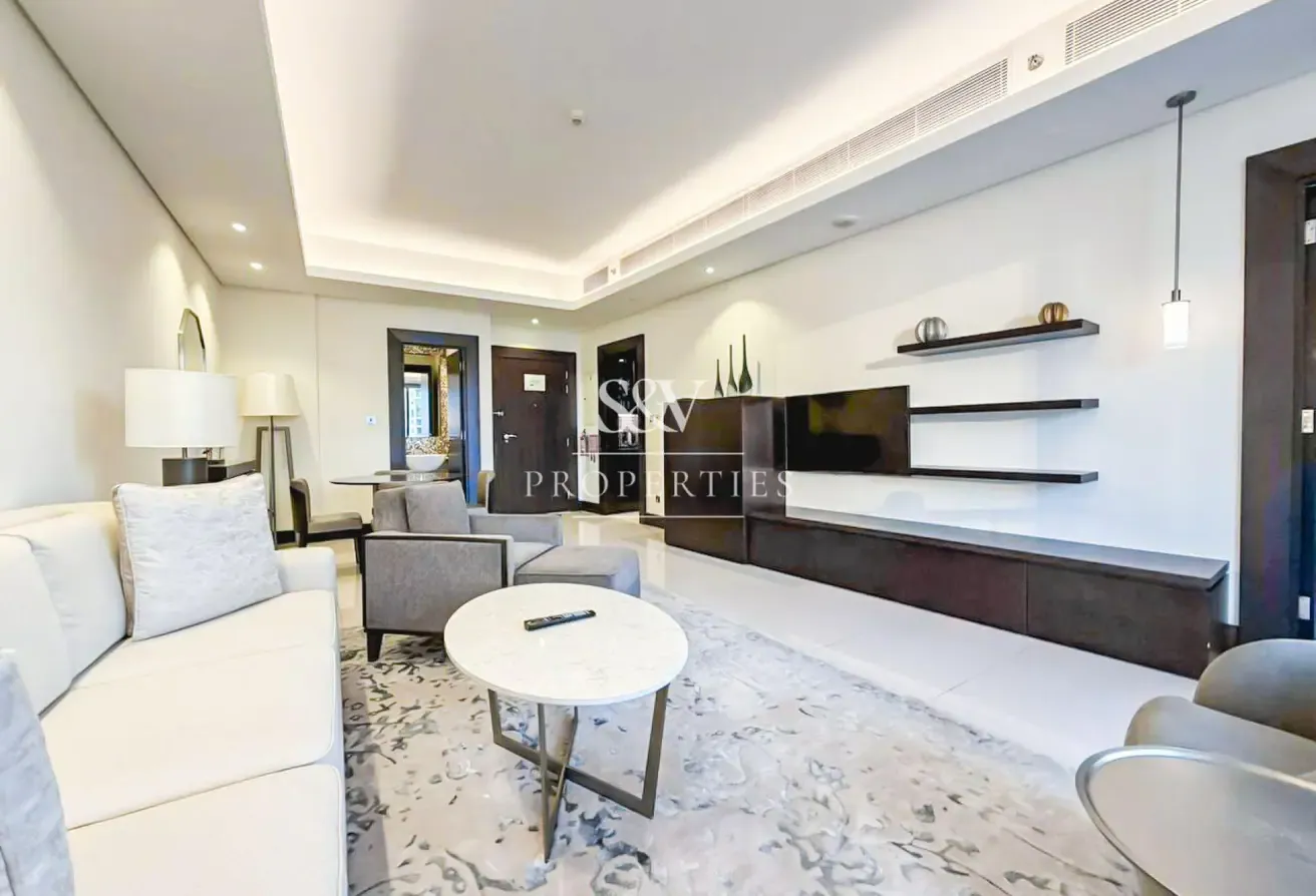 Stunning 1-bed | High Floor | Fully Furnished