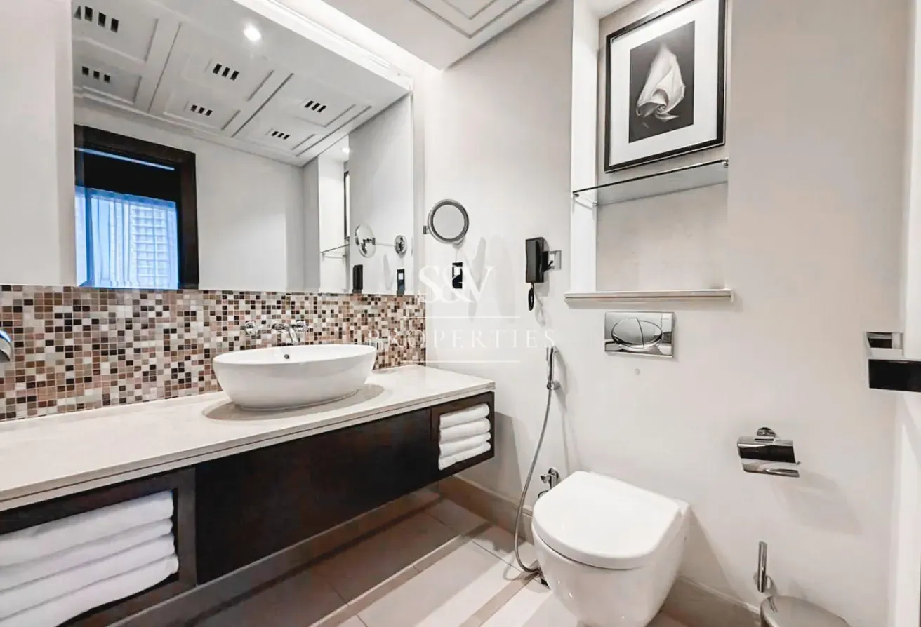 Stunning 1-bed | High Floor | Fully Furnished
