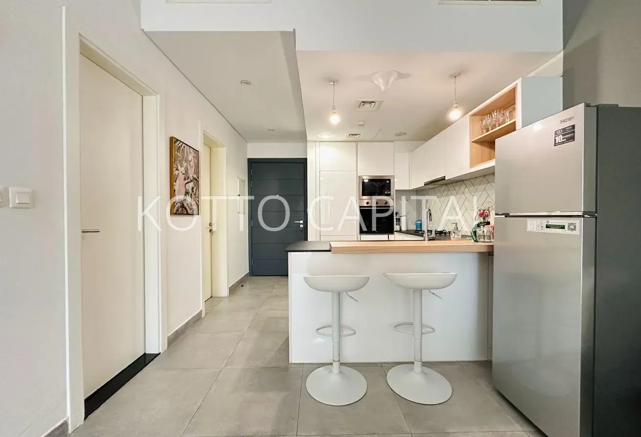 Spacious 1BR+Study | Multiple Cheques | Furnished