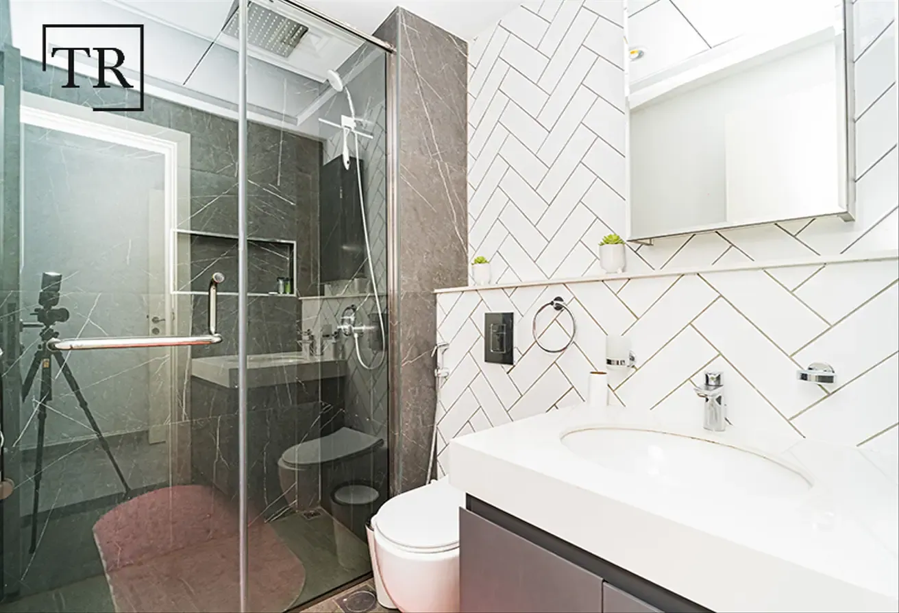 Furnished | Premium Finishes | Scenic Pool Views