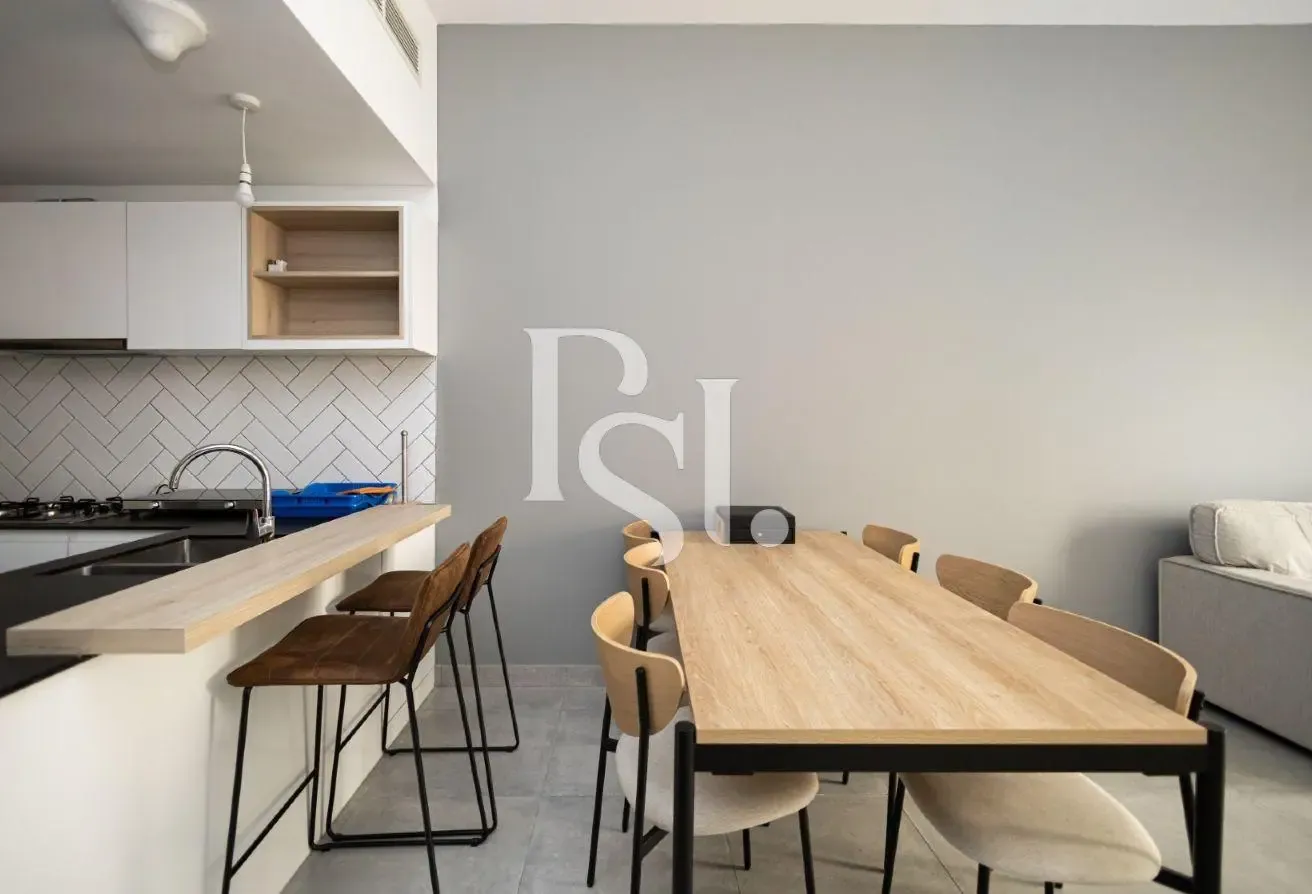 Furnished | Low Floor | Community View | Vacant