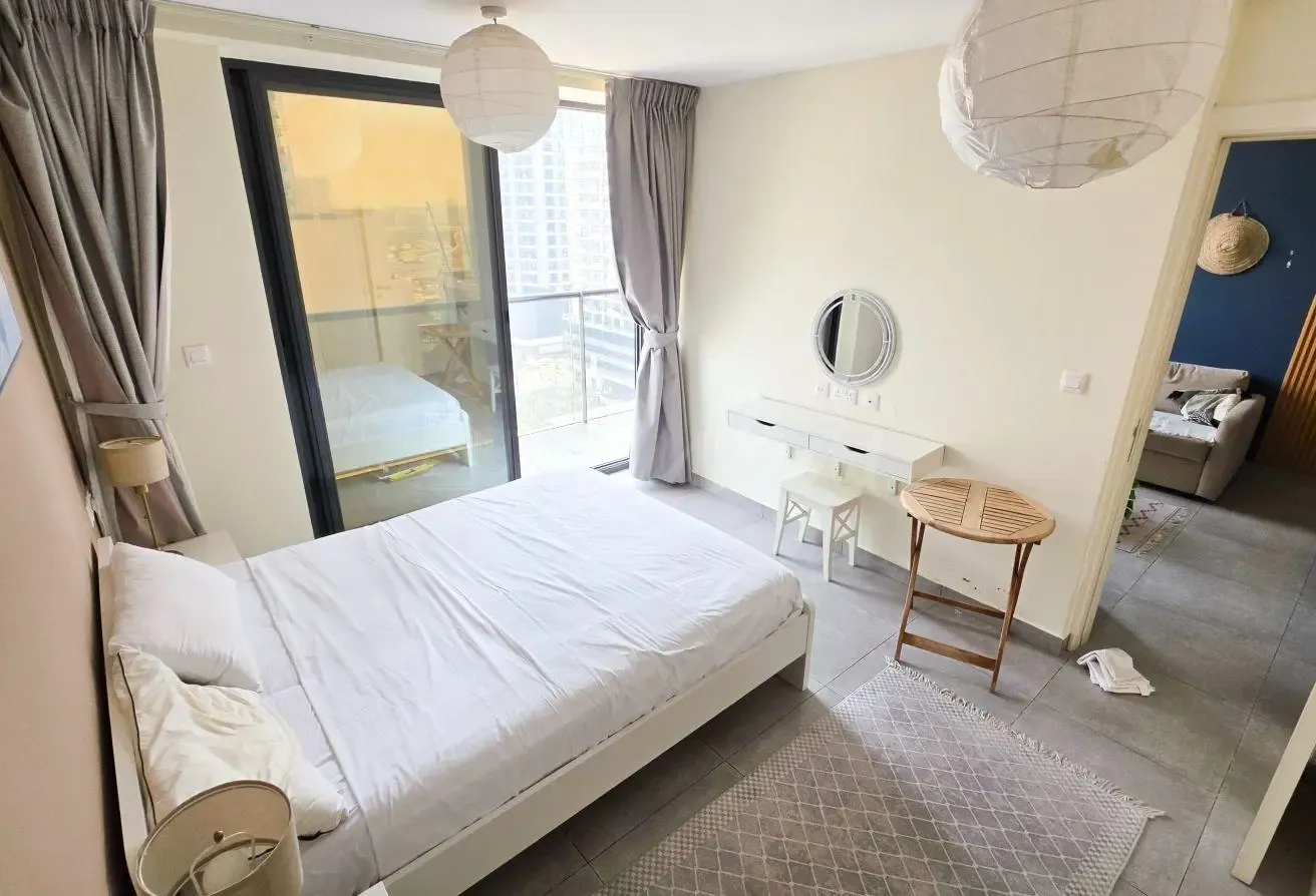 Spacious 1BR + Maid |Amazing Lucky Residence | JVC