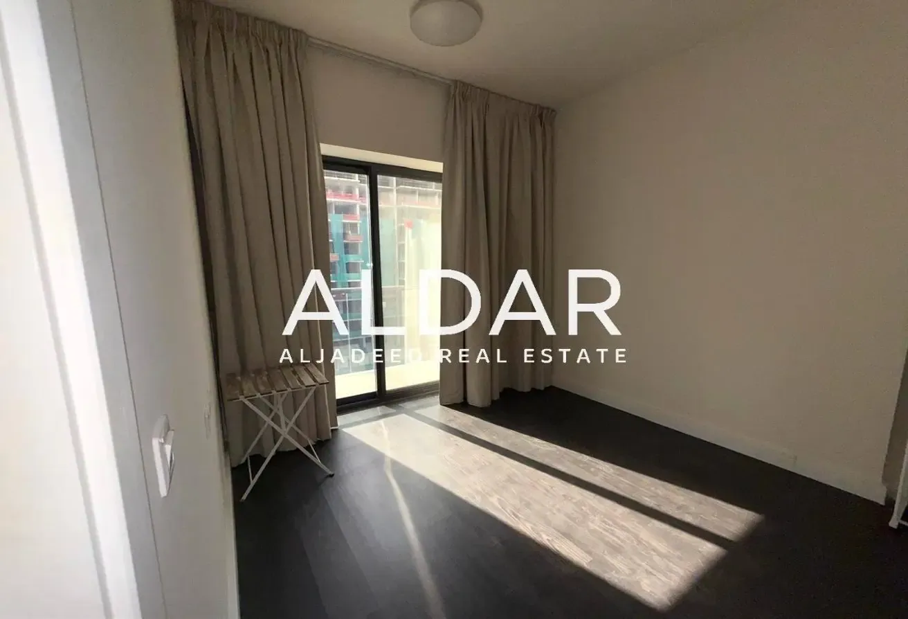 Fully Furnished |Spacious And Upgraded |Maid Room