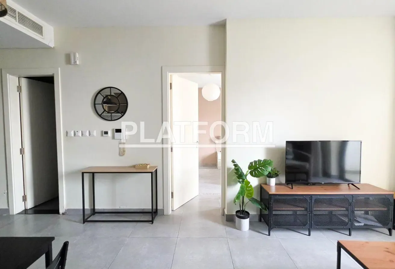 Fully Furnished with Maids Room | 1 Month Free