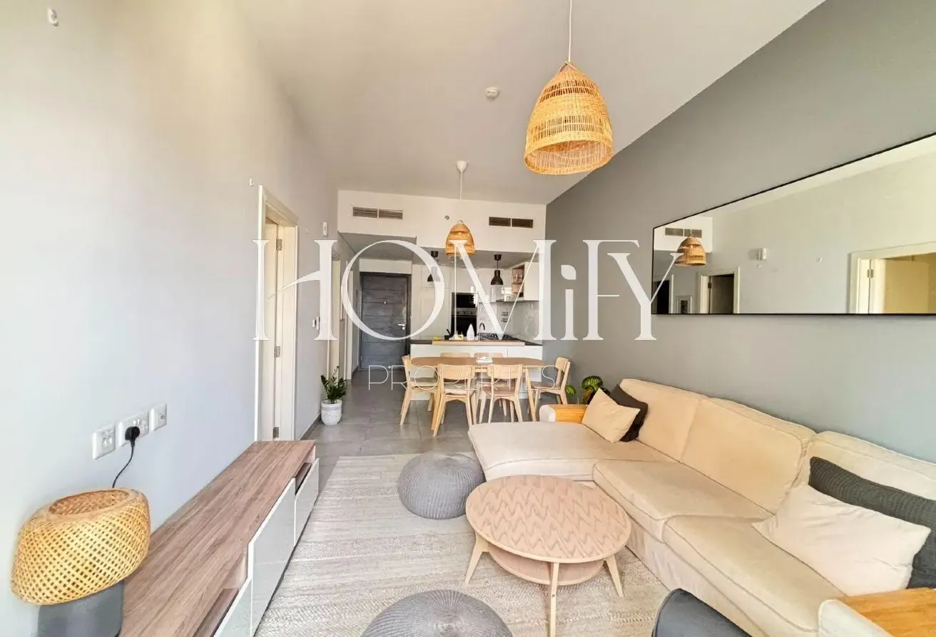 1BHK + STUDY | FULLY FURNISHED | PRESTIGIOUS LOCAT