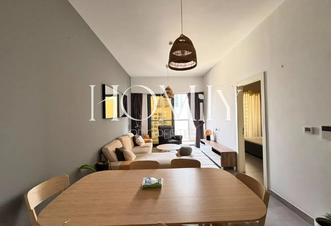 1BHK + STUDY | FULLY FURNISHED | PRESTIGIOUS LOCAT