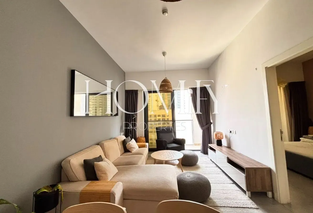 1BHK + STUDY | FULLY FURNISHED | PRESTIGIOUS LOCAT