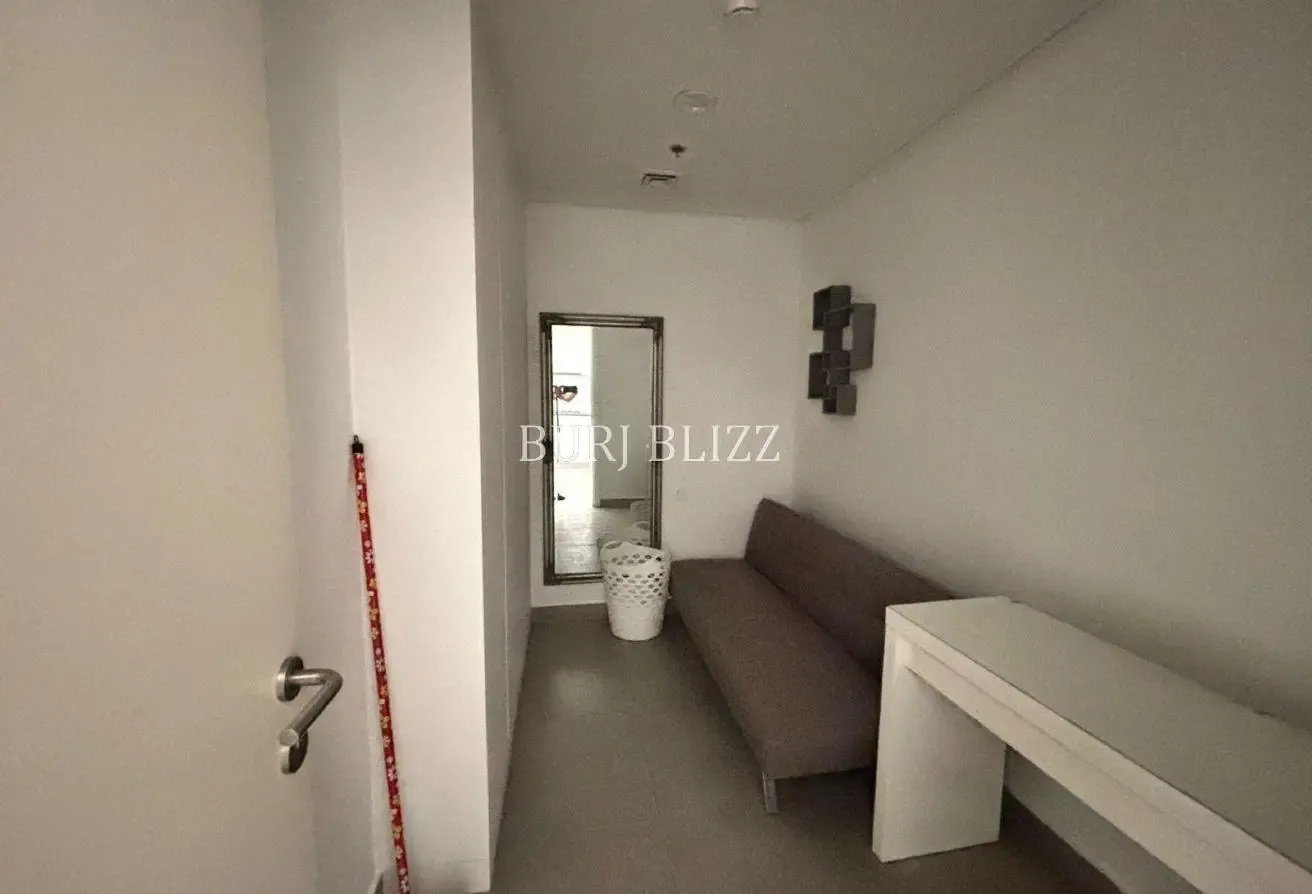 Spacious 1BR | High Floor | Vibrant Community