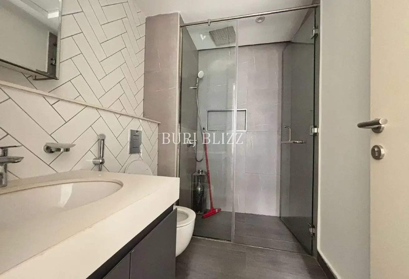 Spacious 1BR | High Floor | Vibrant Community