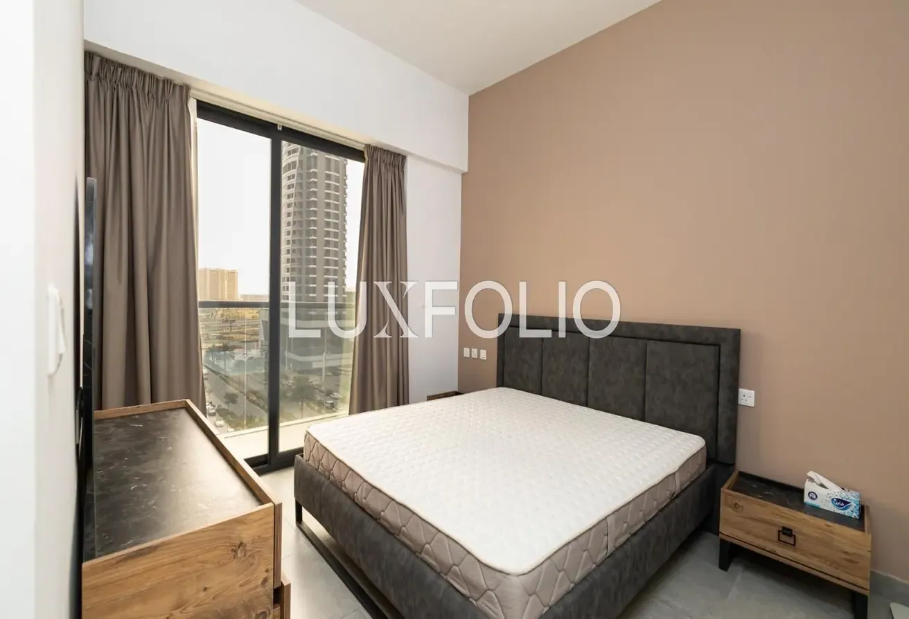 Modern Living | Fully Furnished | Vacant