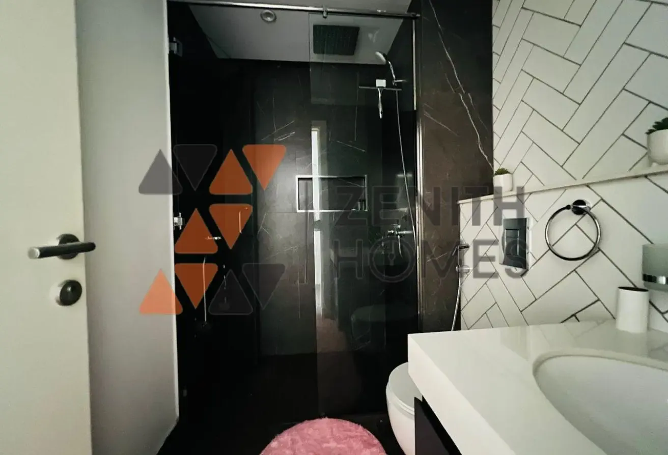 Fully Furnished | Spacious | +Study Room