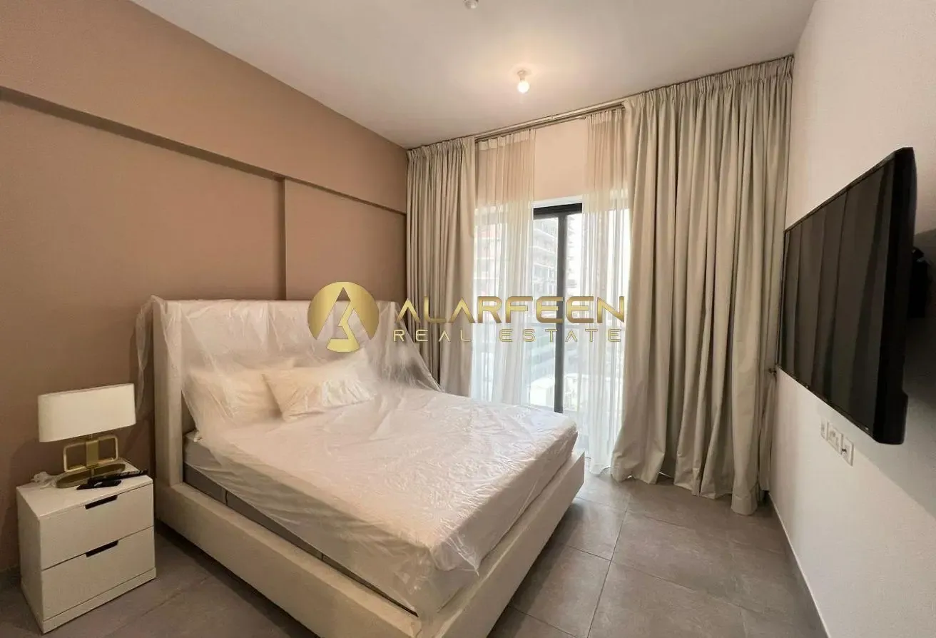 1bhk + Study Room | Prime Location | Furnished
