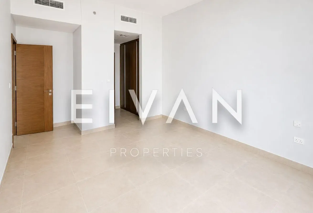 Modern 1BR | Balcony & Pool Access | Family Friend