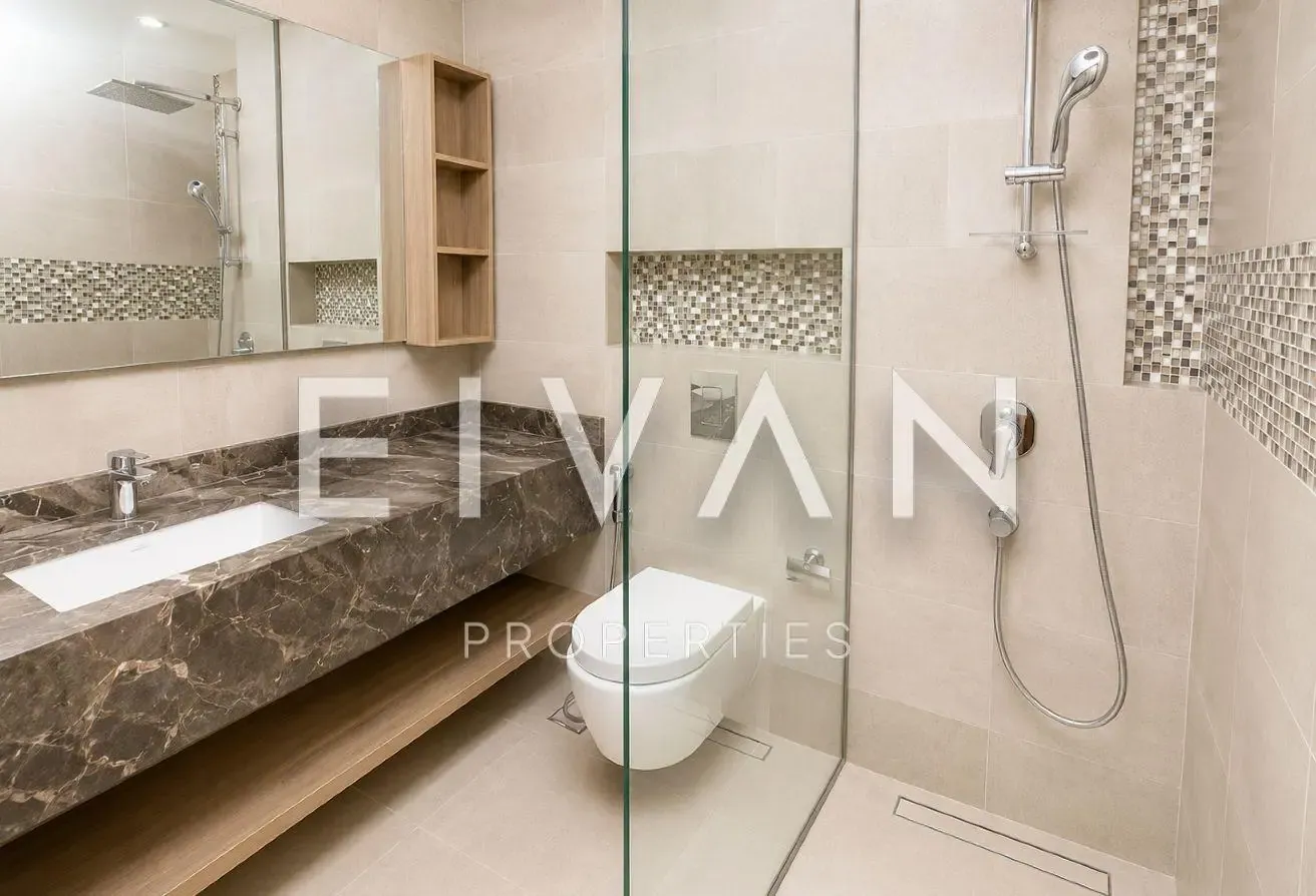Modern 1BR | Balcony & Pool Access | Family Friend