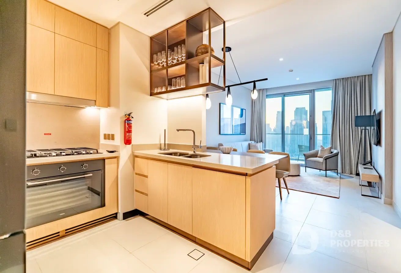 Luxury Apartment | High Floor | Vacant