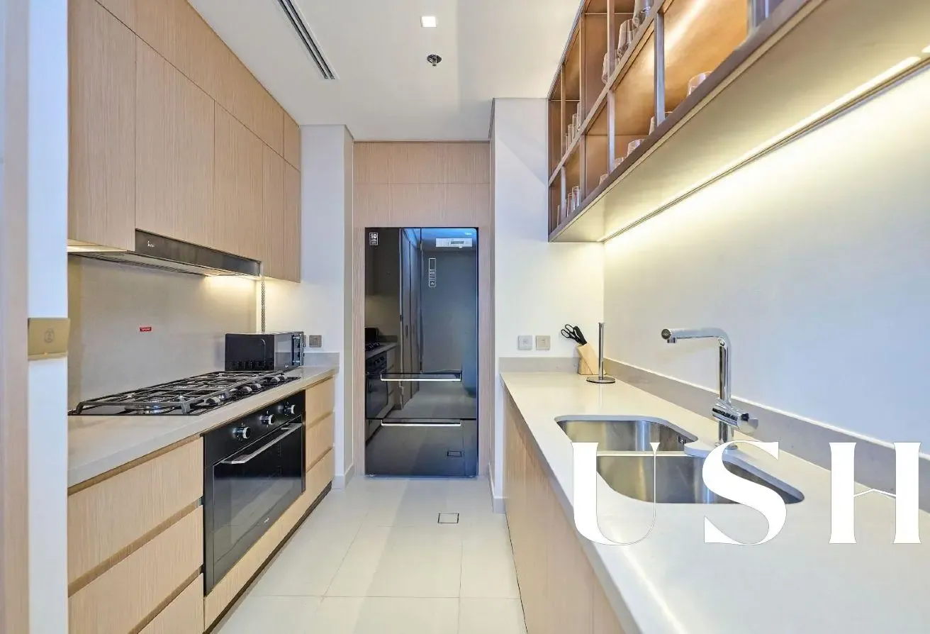 Fully Furnished | Lux Hotel-Style Living | Vacant
