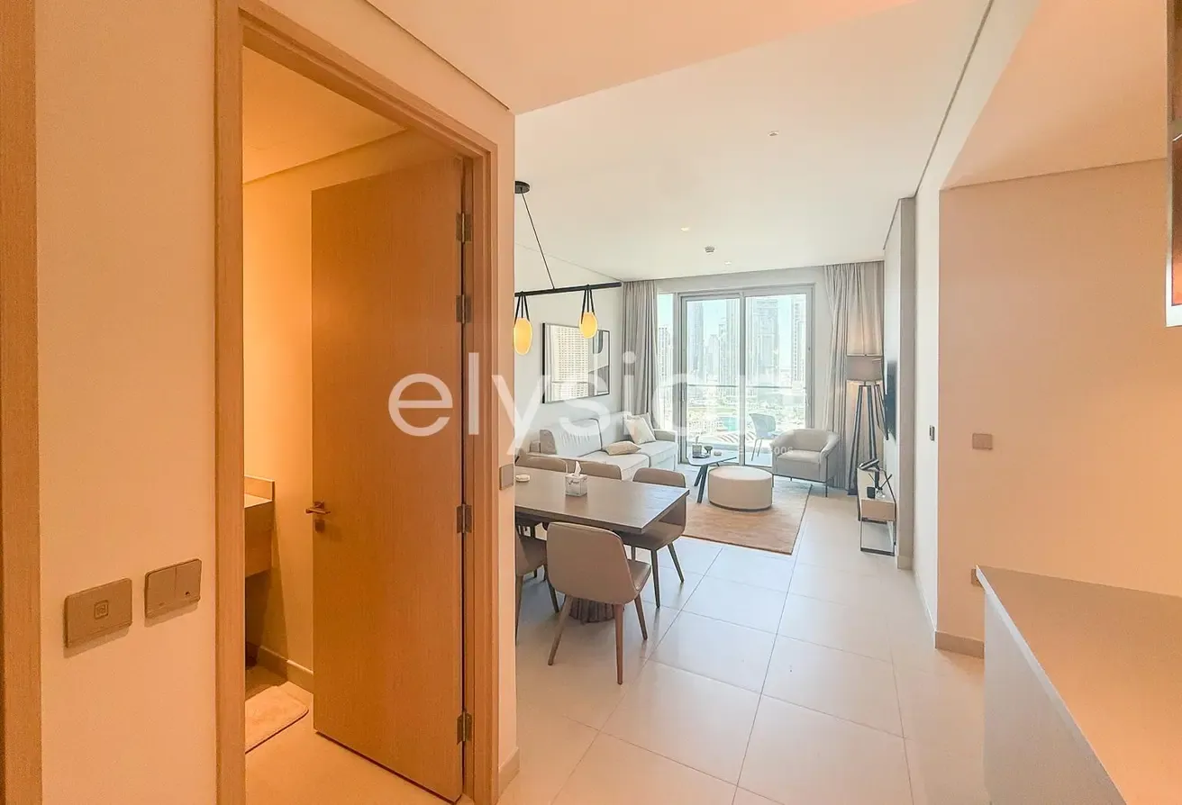 Burj View | Luxury Living | Spacious
