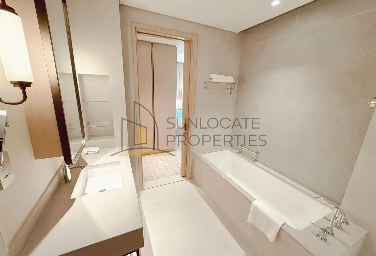 Burj Khalifa View | Ready to Move | Furnished!