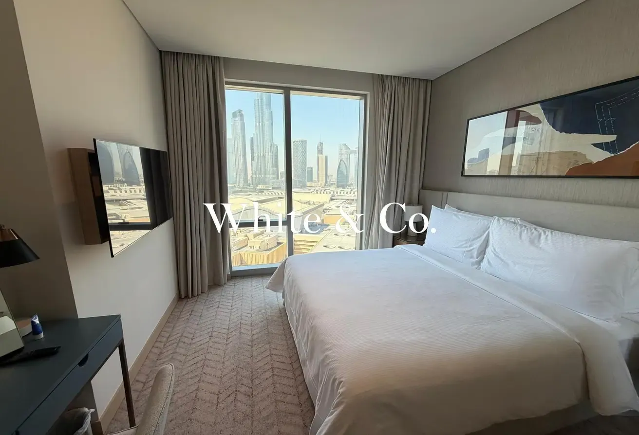Burj Khalifa | Mall Access | Furnished