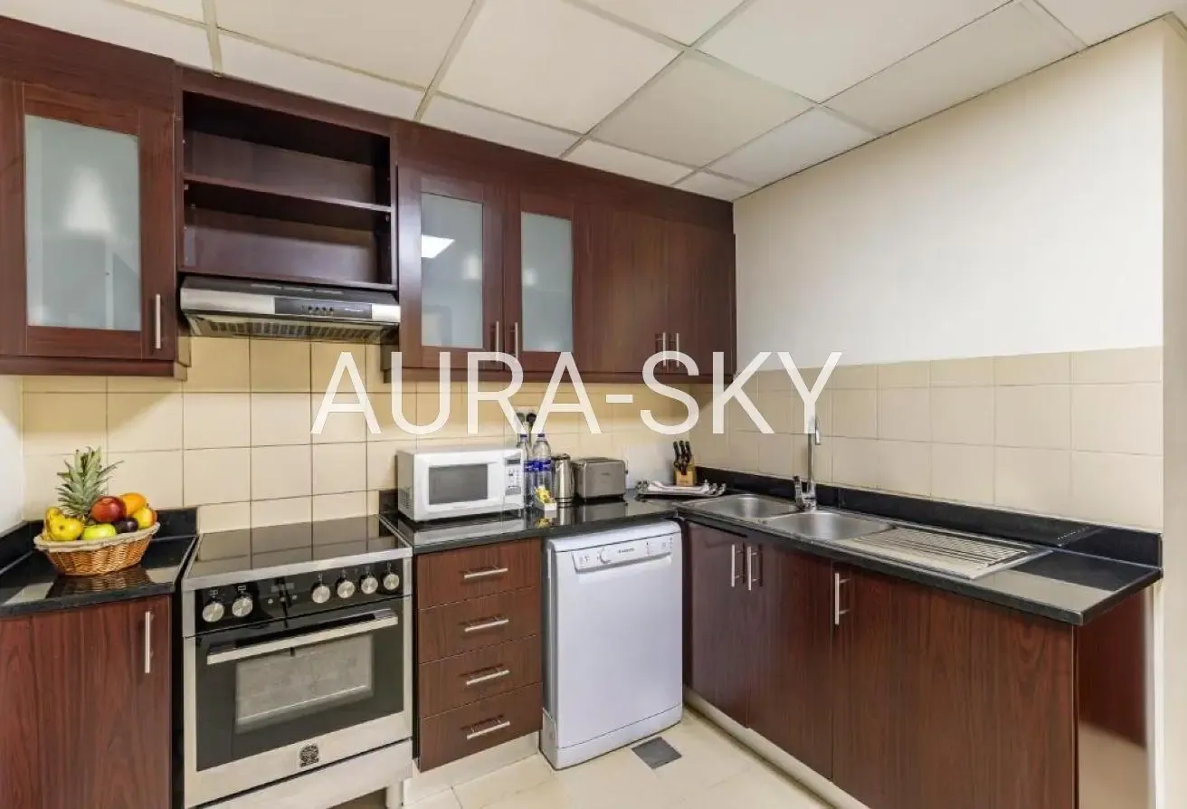 Marina Views & Grand Living: Elite 3BR at JBR