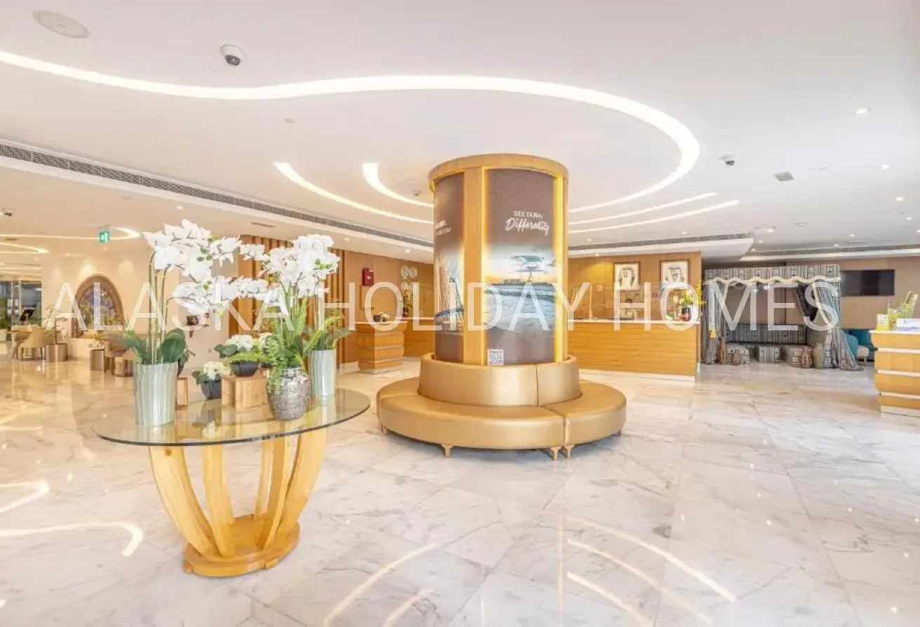 Spacious Beachside 3BR | Resort-Style Amenities
