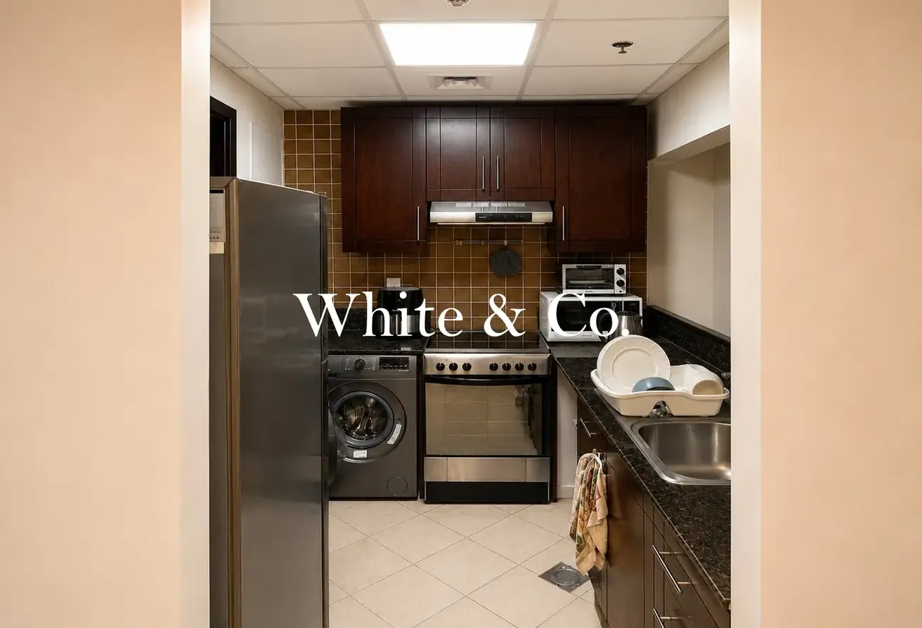 Lake View | Unfurnished | Storage Room