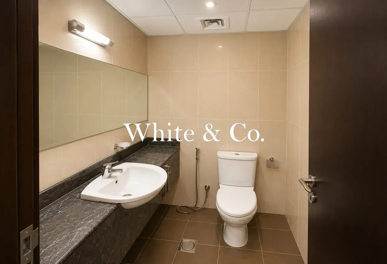 Lake View | Unfurnished | Storage Room