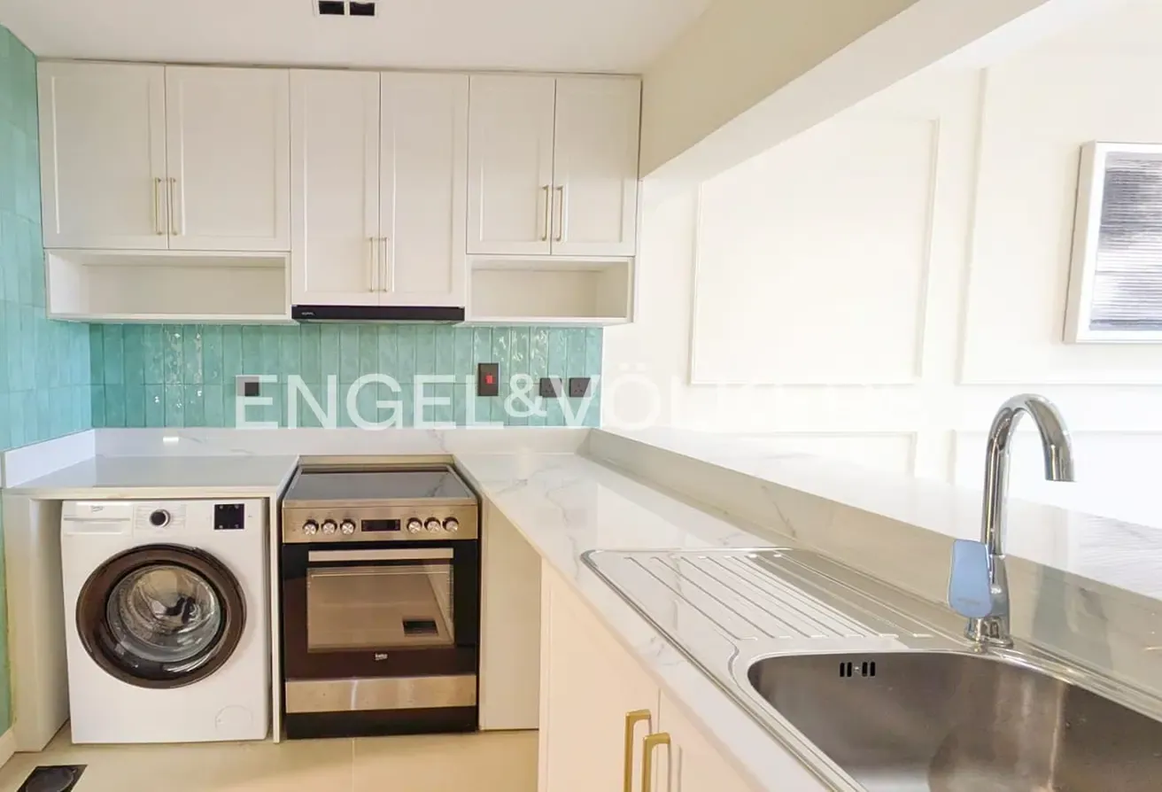 Renovated | Modern Finishes | White Goods Included
