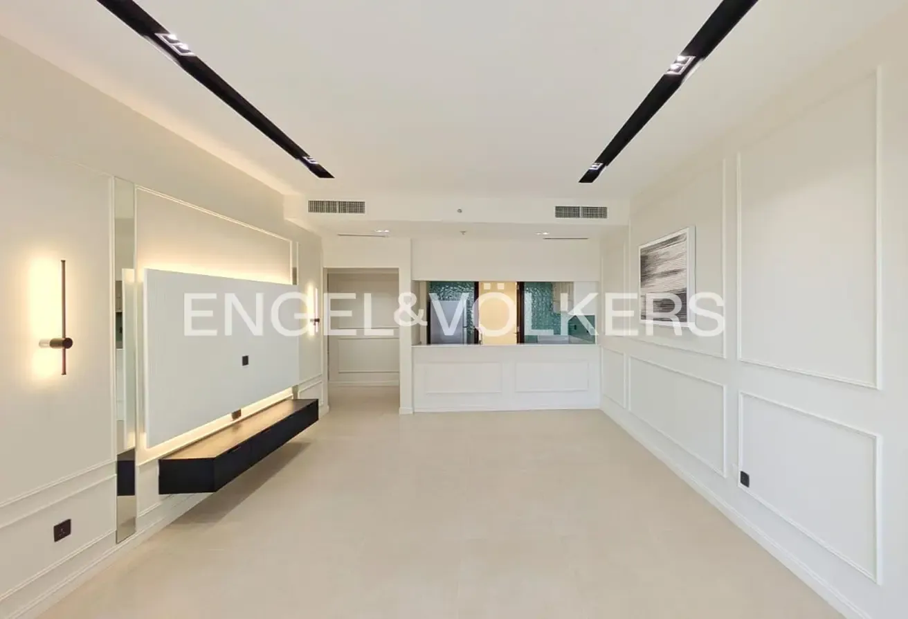 Renovated | Modern Finishes | White Goods Included