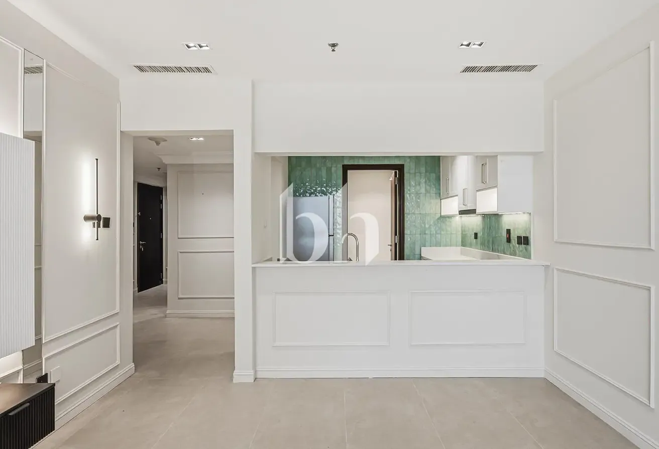 Premium 1BR Apartment | Community View | JLT