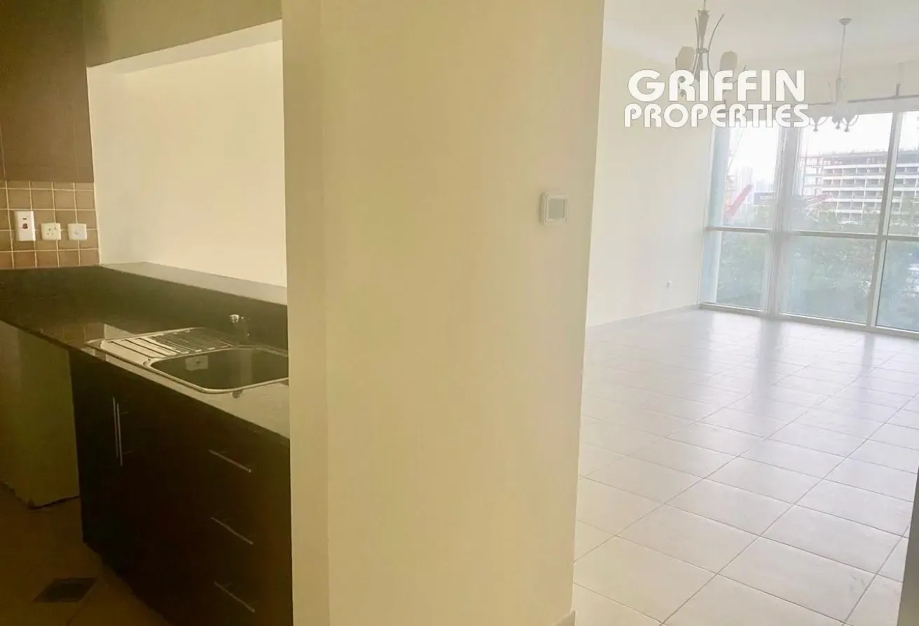 One Bedroom | Near Metro | Multiple Options