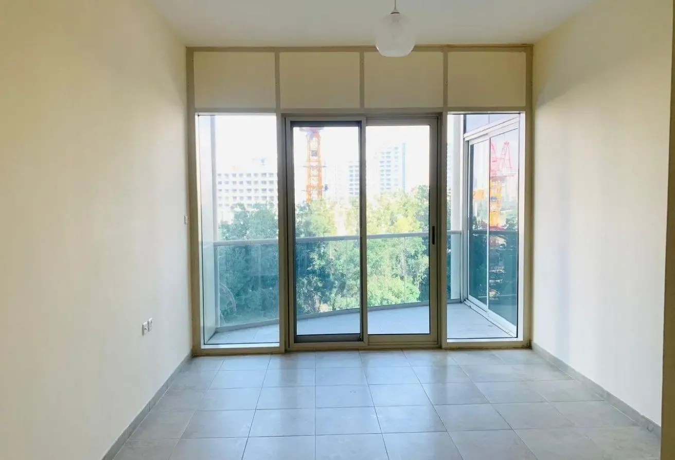 1BHK+STORE| WITH BALCONY| READY TO MOVE IN|