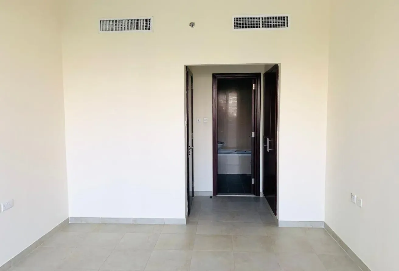 1BHK+STORE| WITH BALCONY| READY TO MOVE IN|